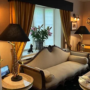 5* Frühstückspension House